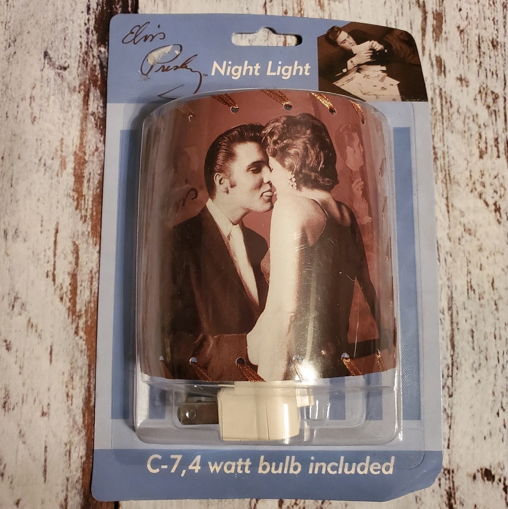 NIB Elvis Presley Rotary Shade Night Light